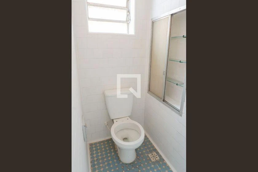 Будинок: 3 спальні, 1 з власною ванною кімнатою, 195 м² — photo 2