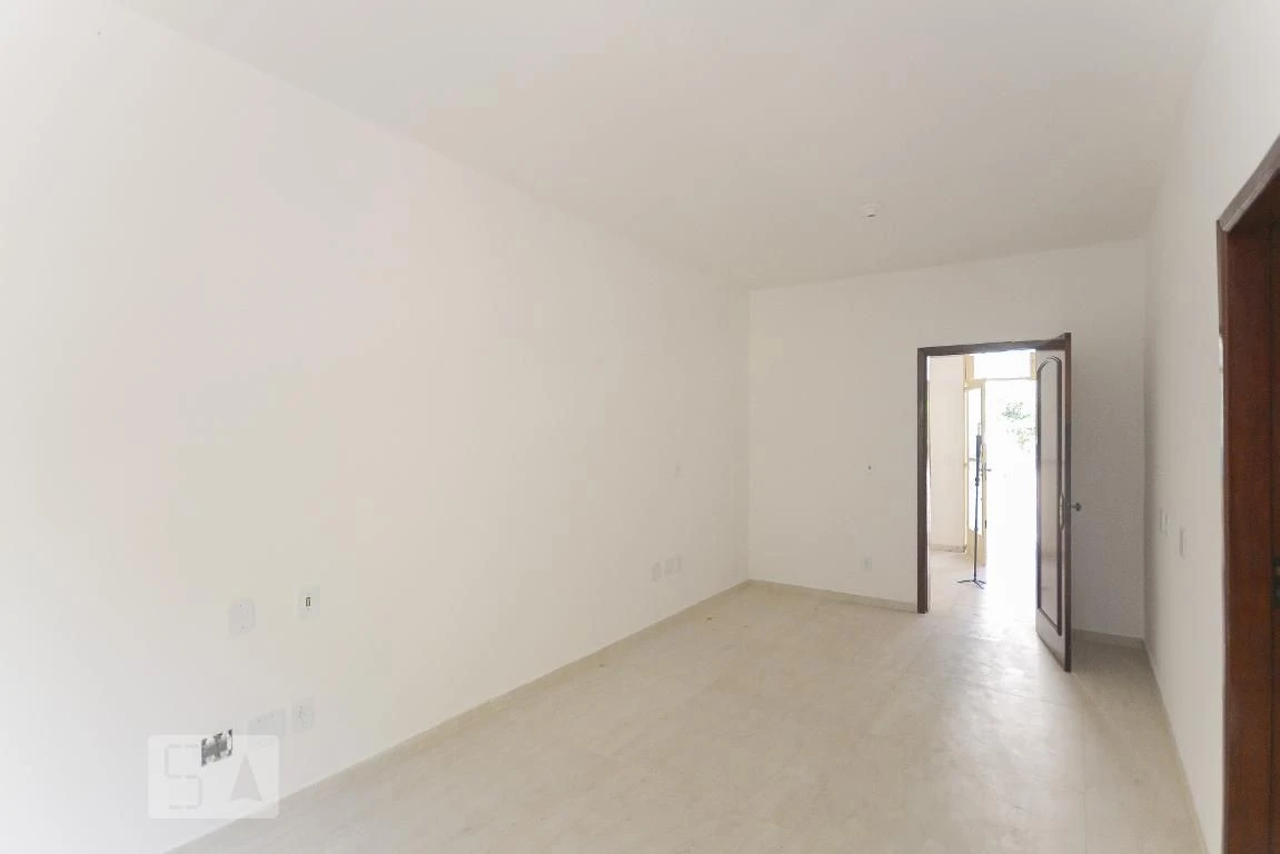 House for rent with 5 bedrooms and 2 bathrooms — photo 32
