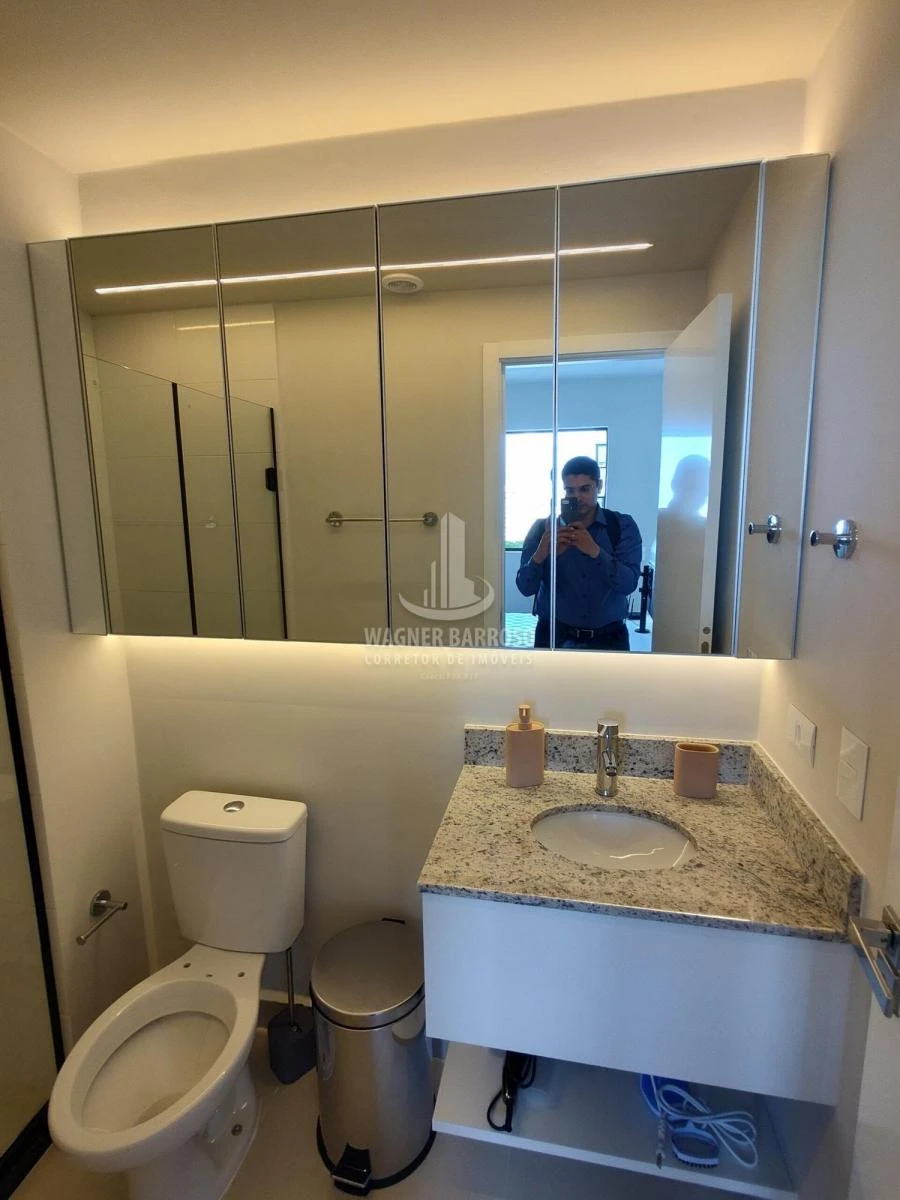 Furnished 1-bedroom apartment with a balcony — photo 48