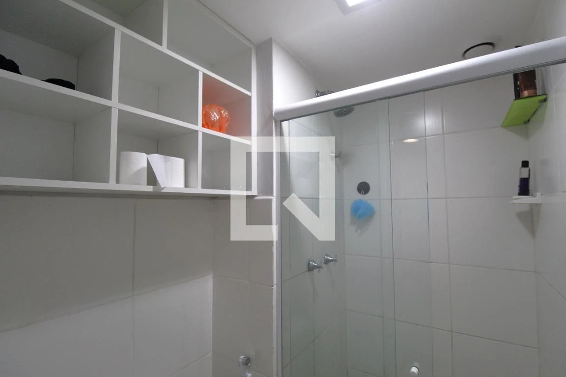 Apartamento mobiliado com 2 quartos e varanda — photo 37
