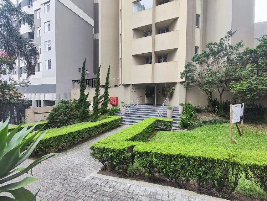 Apartamento de 1 quarto com varanda e 1 vaga — photo 7