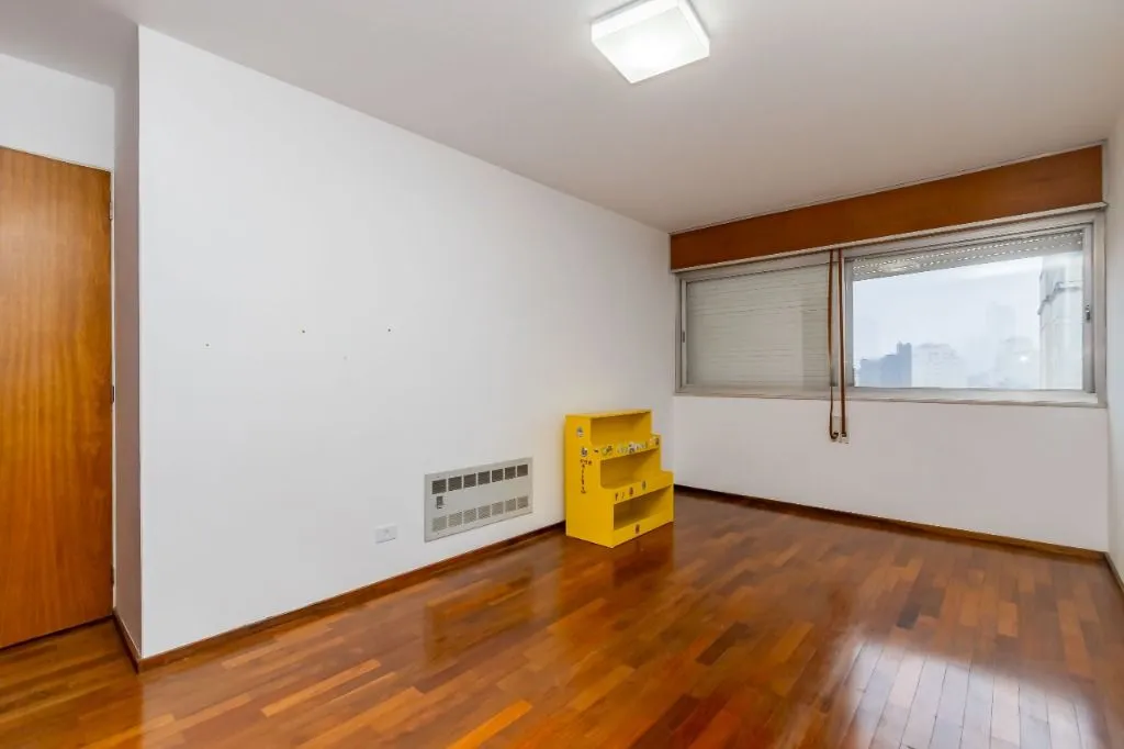 Apartamento de 3 dormitorios con 202 m² y 2 plazas — photo 30