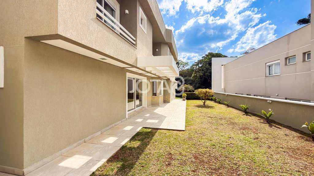 Unfurnished 401 m² house with 4 en-suites and BBQ — photo 5