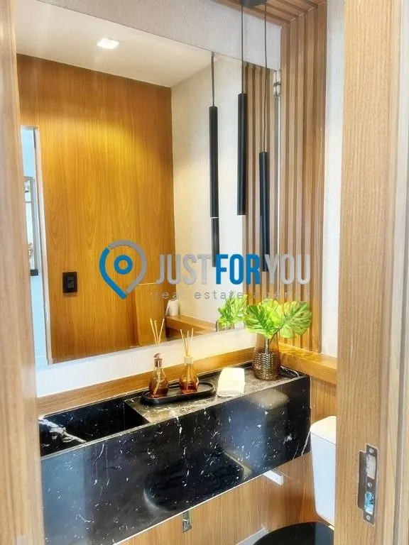 3-bedroom duplex with 4 bathrooms and 189 m² — photo 7
