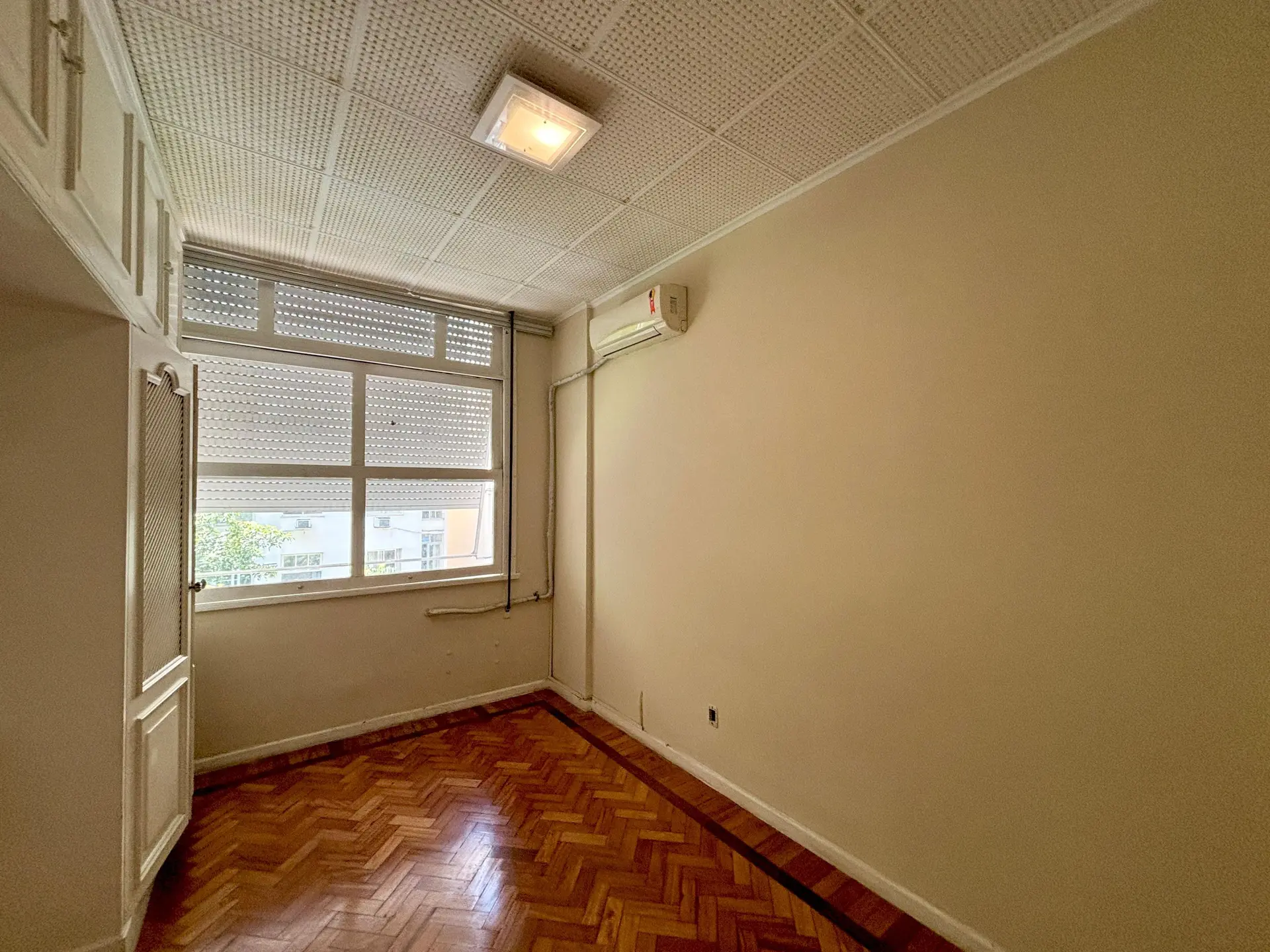 3-bedroom apartment with 2 bathrooms — photo 11