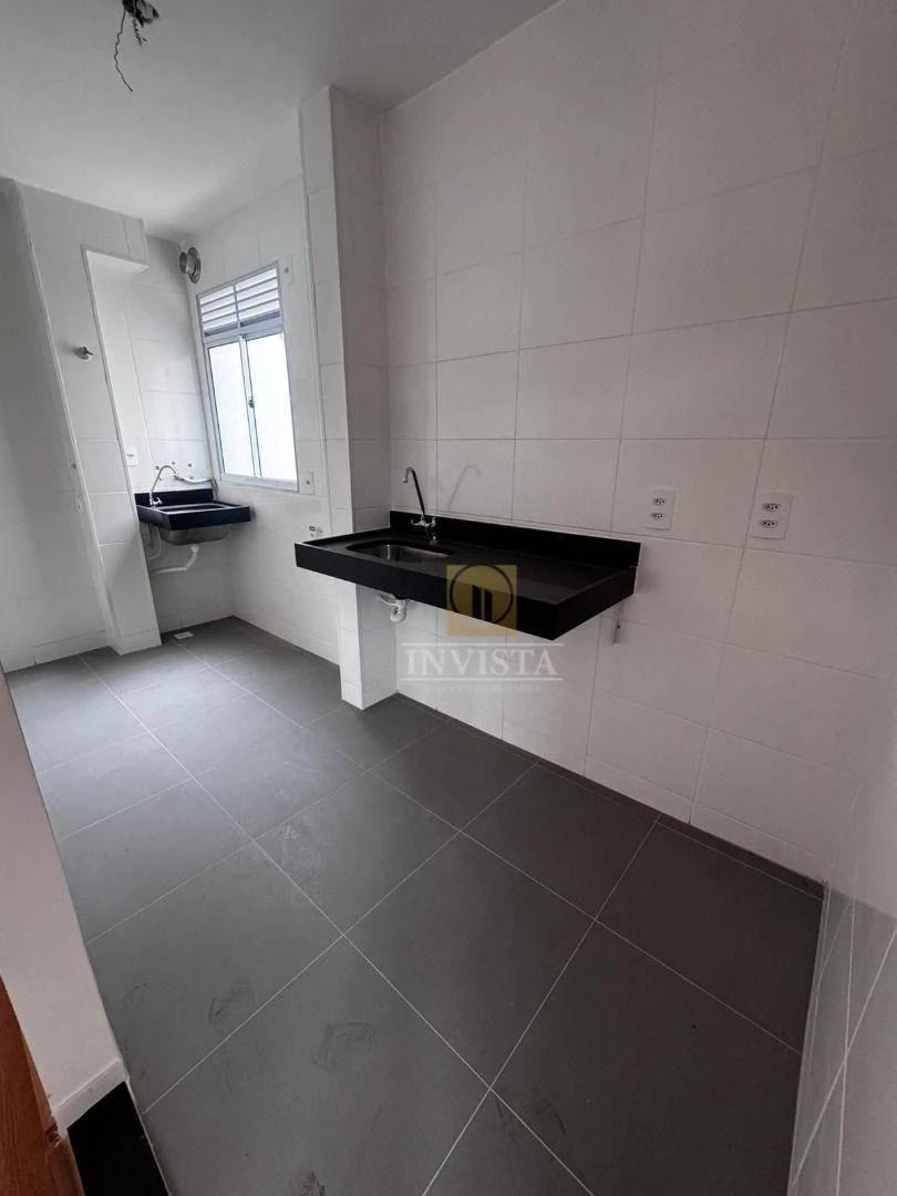 46 m² unfurnished apartment with 2 bedrooms and 1 parking space — photo 2