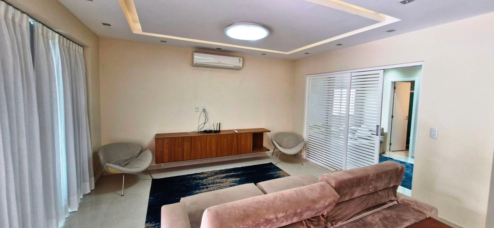 Casa mobiliada com 3 dormitórios e 526 m² — photo 3