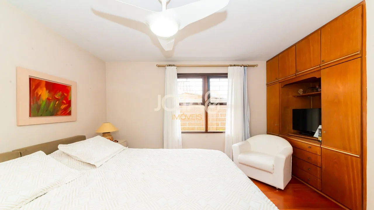 650 m² unfurnished house with 3 bedrooms and 4 parking — photo 13