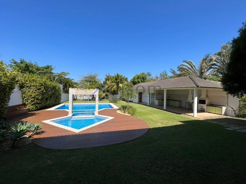 Casa de 6 quartos com ar-condicionado e 1500 m² — photo 11