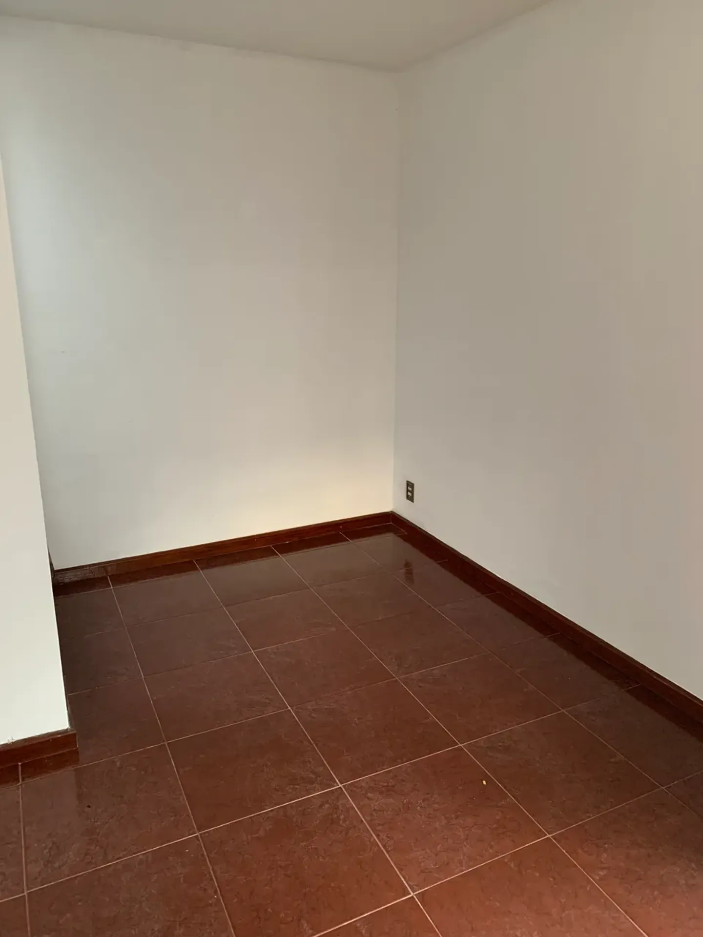 House, 234 m², with a grill on the balcony — photo 25