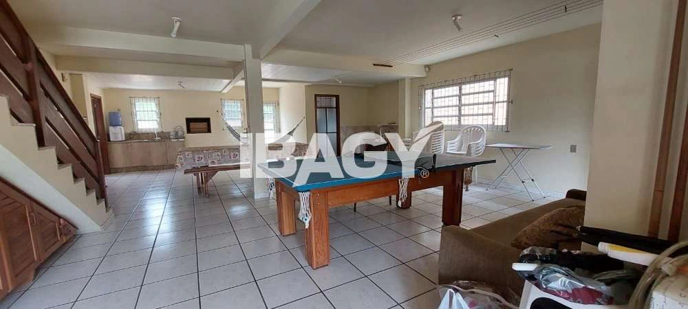 Furnished 2-floor house with 5 bedrooms and 3 bathrooms — photo 4