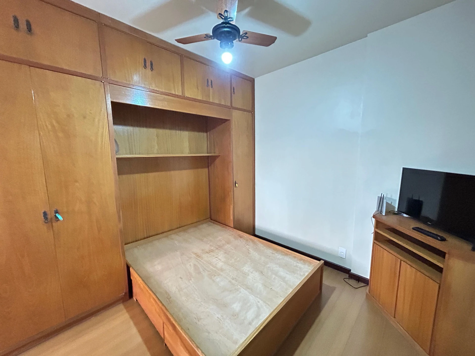 Apartamento com 3 quartos e suíte em bom estado — photo 18