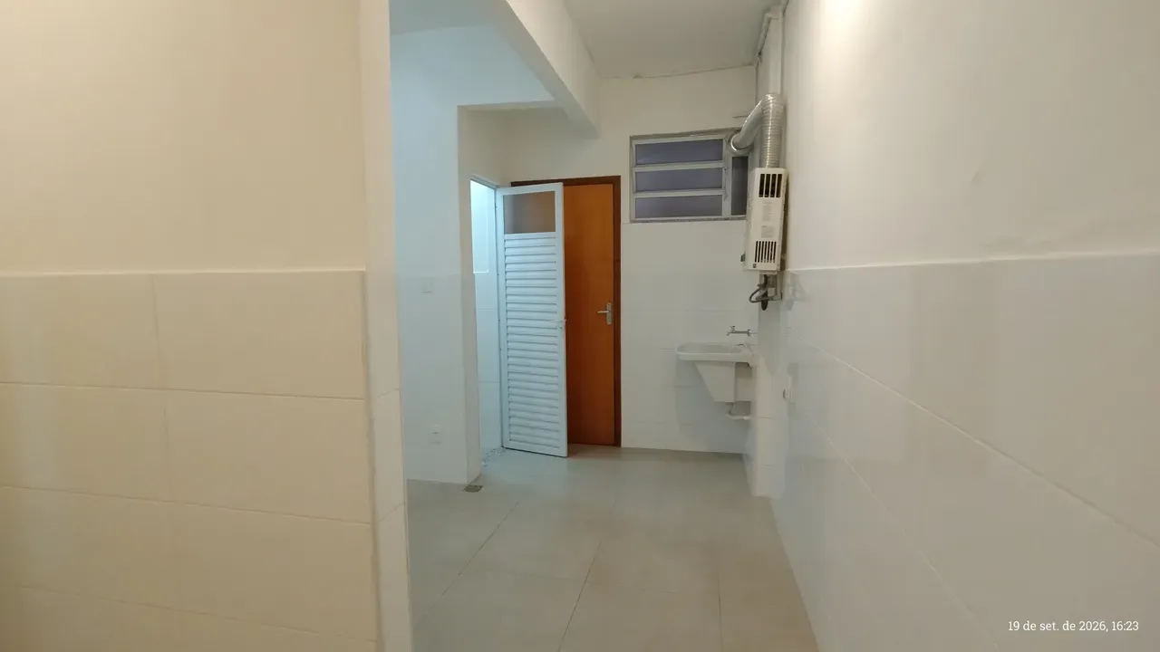 One-bedroom apartment with a water view in Rio de Janeiro — photo 21