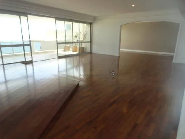 Water view in a 4-bedroom apartment, 350 m² — photo 36