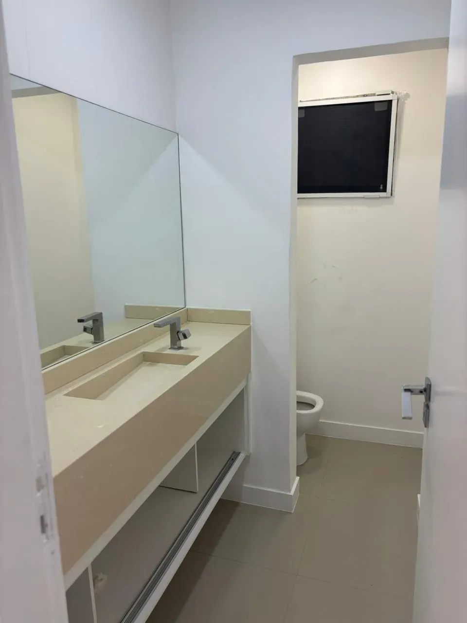 Furnished triplex house 280 m² with 3 bedrooms and 5 baths — photo 9