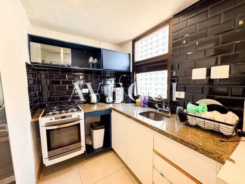 Apartamento mobiliado com 2 quartos e varanda com churrasqueira — photo 2