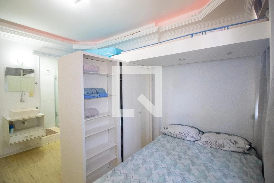 Студія 20 м² з пральною машиною та робочим місцем — photo 3