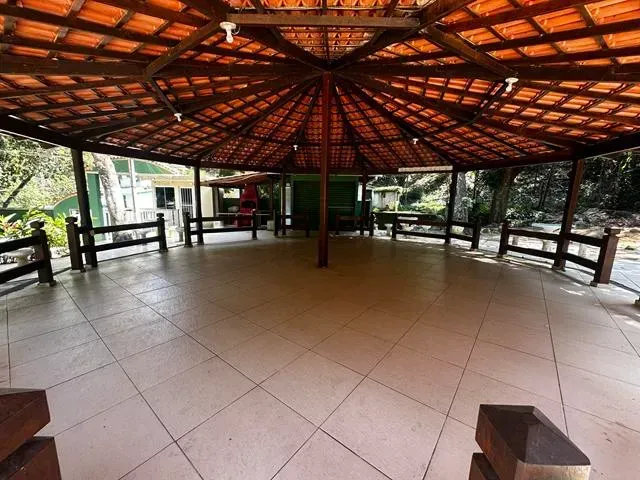 Furnished 35 m² apartment with 1 bedroom and 1 bathroom — photo 22
