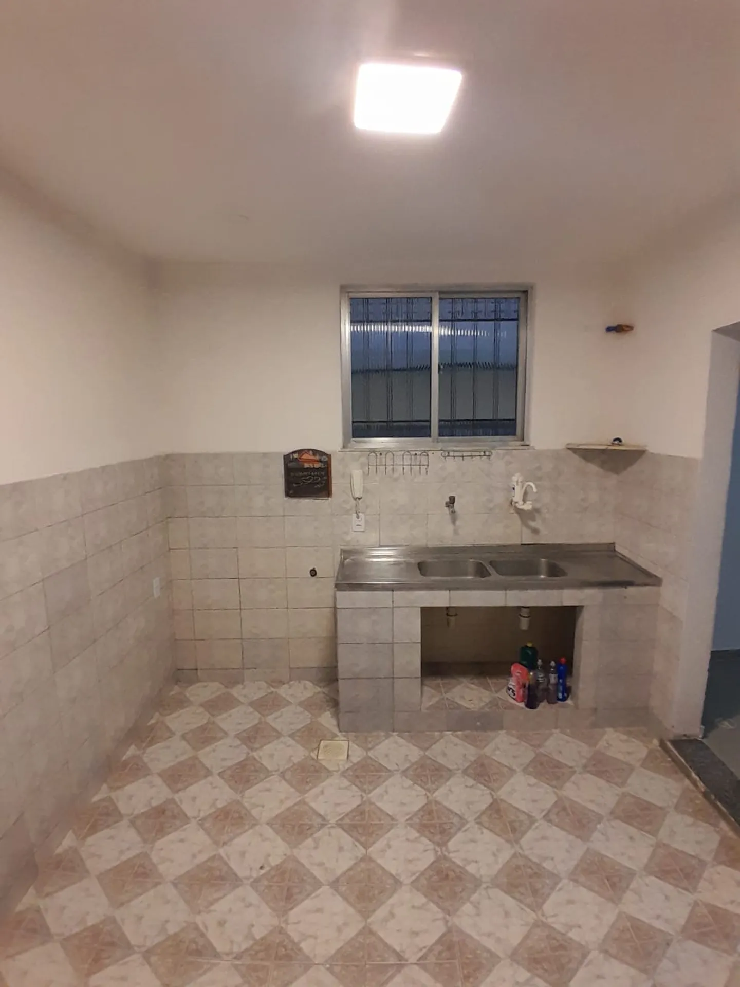 Casa com 75 m², 2 quartos e 3 banheiros, sem garagem — photo 23
