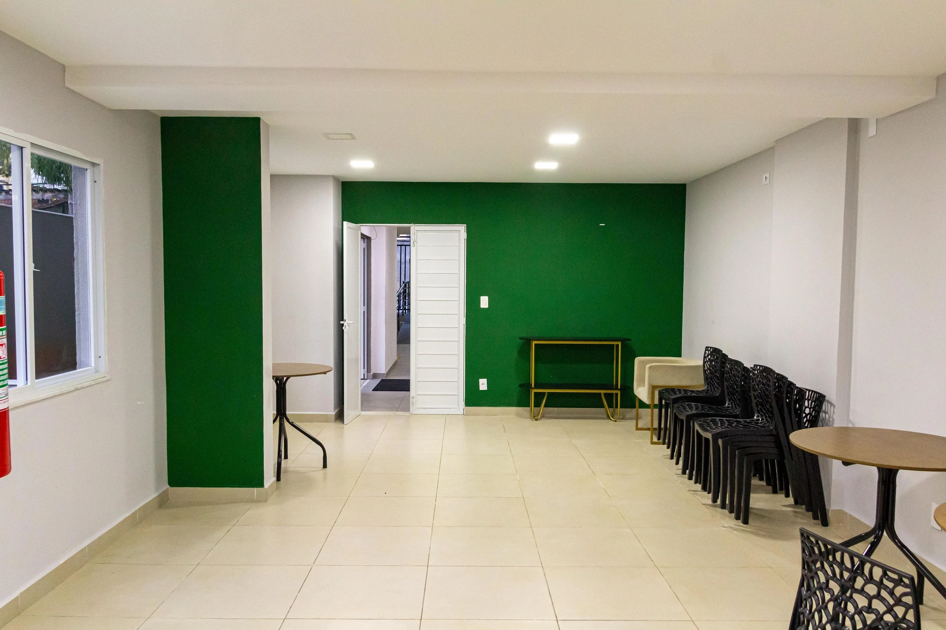 Apartamento para alugar com 2 quartos e varanda — photo 88