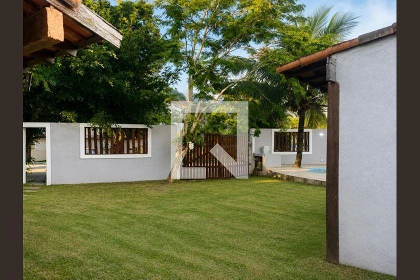 6-bedroom house with a balcony, 220 m²