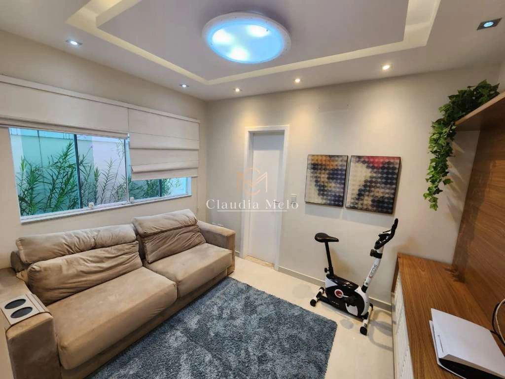 Casa em condomínio com 3 suítes e 370 m², cozinha integrada — photo 14