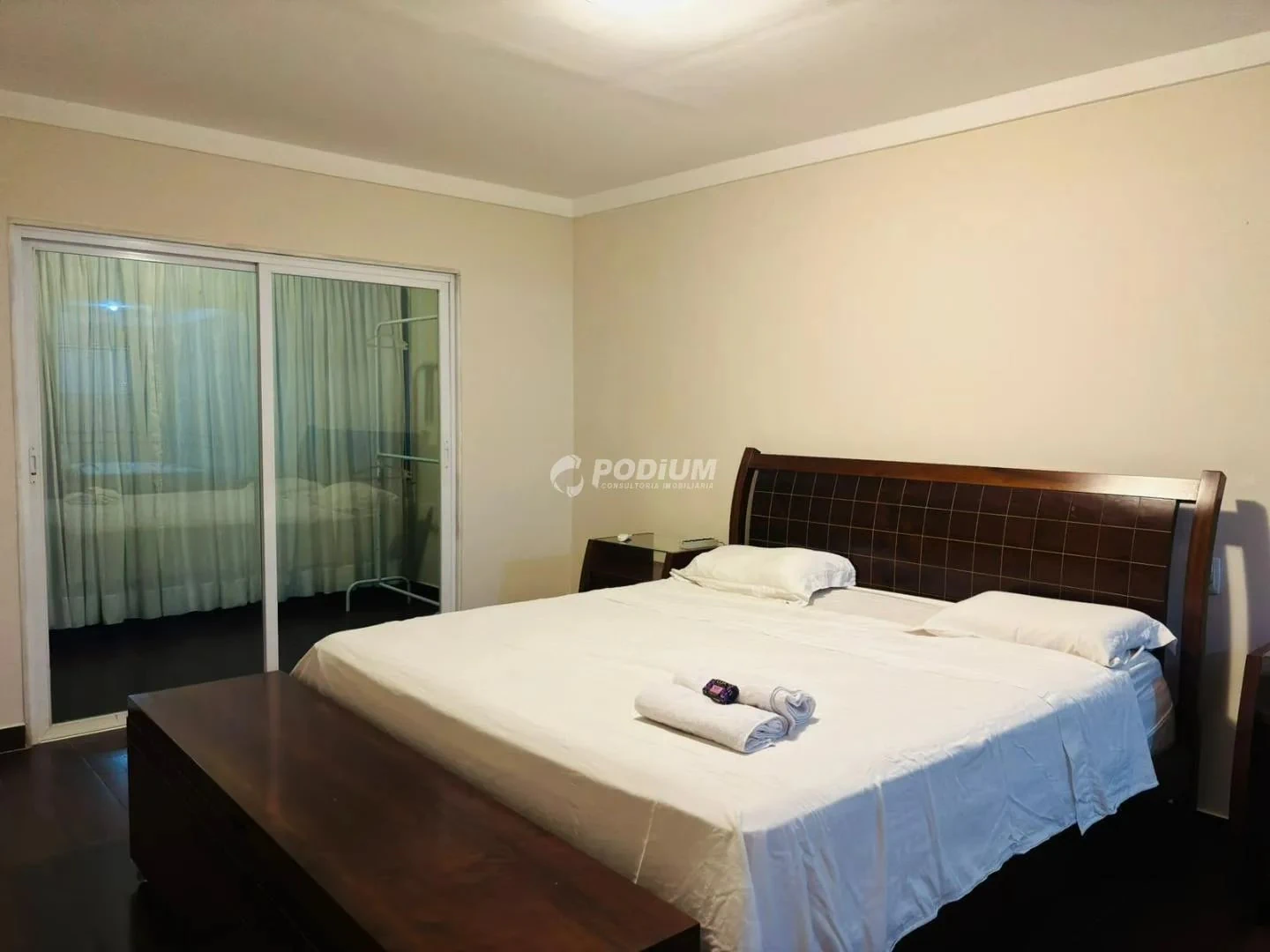 Casa para alugar com 472 m², 6 suítes e 11 banheiros — photo 2