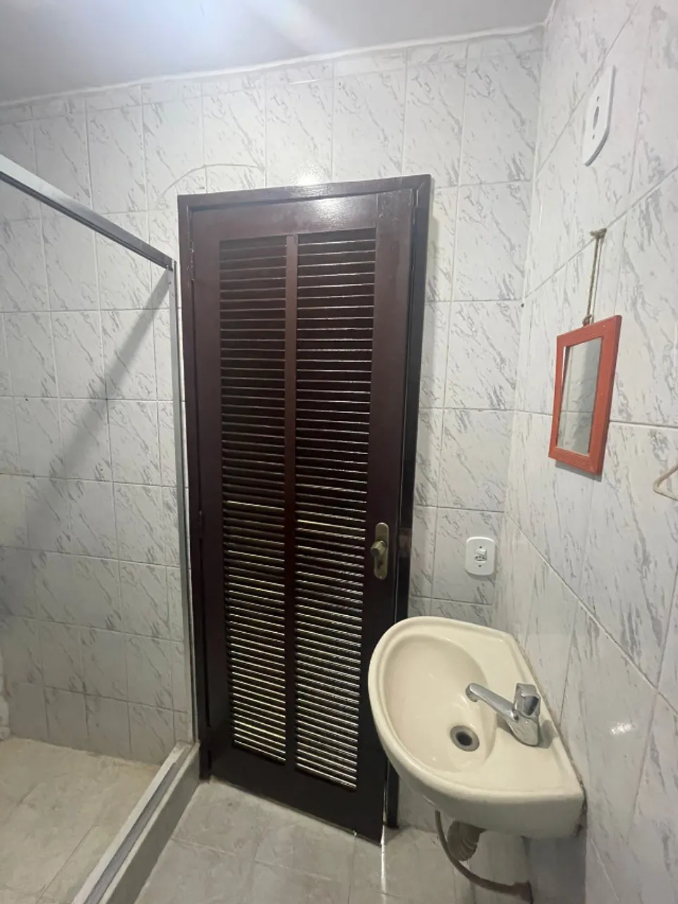 Unfurnished apartment with 2 bedrooms and 3 bathrooms — photo 6