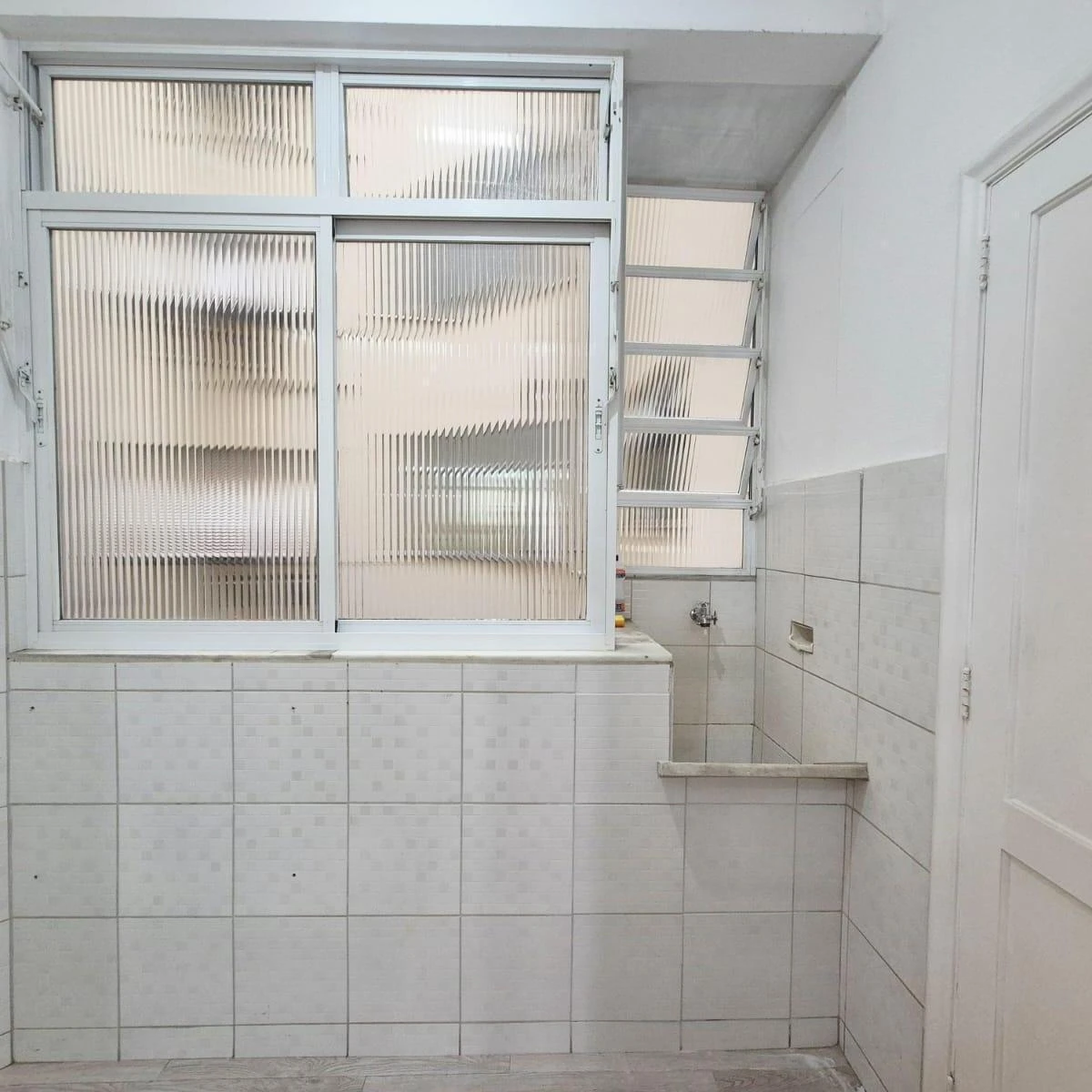 Дерев'яна підлога або ламінат та 2 спальні: квартира 62 м² — photo 17