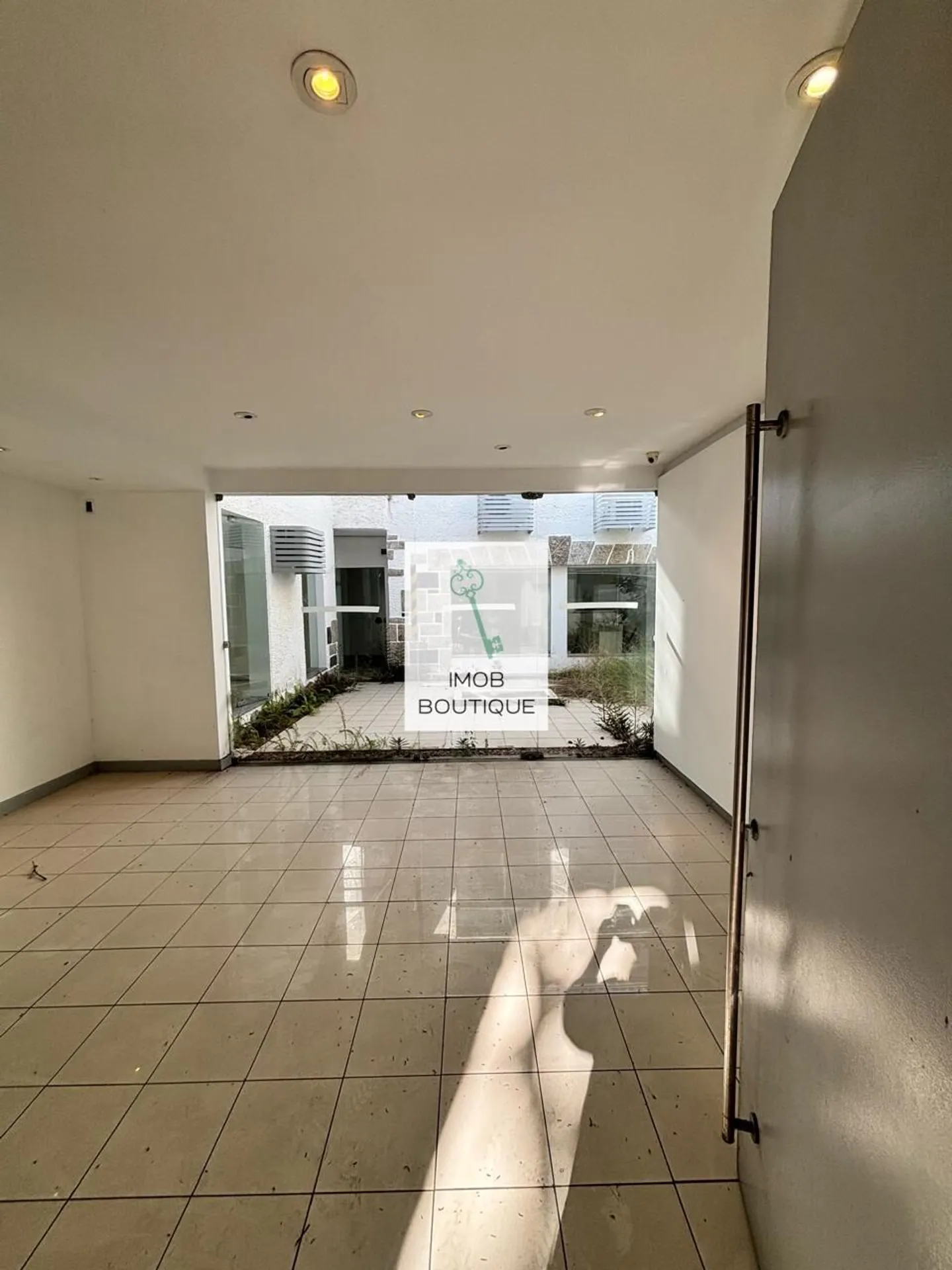 House, 548 m², with a home office — photo 30
