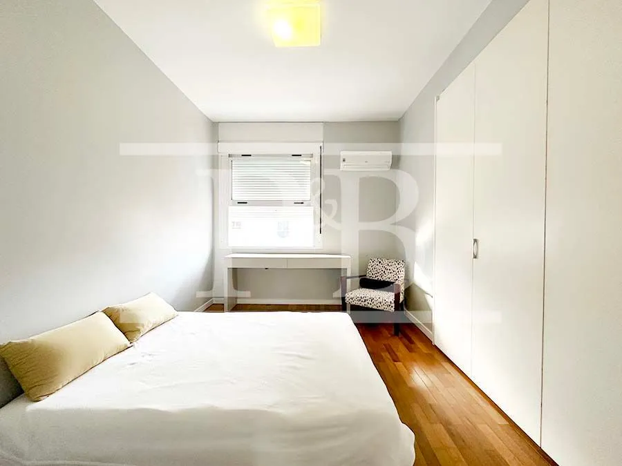 4-bedroom apartment with 200 m² and 2 parking spots — photo 23