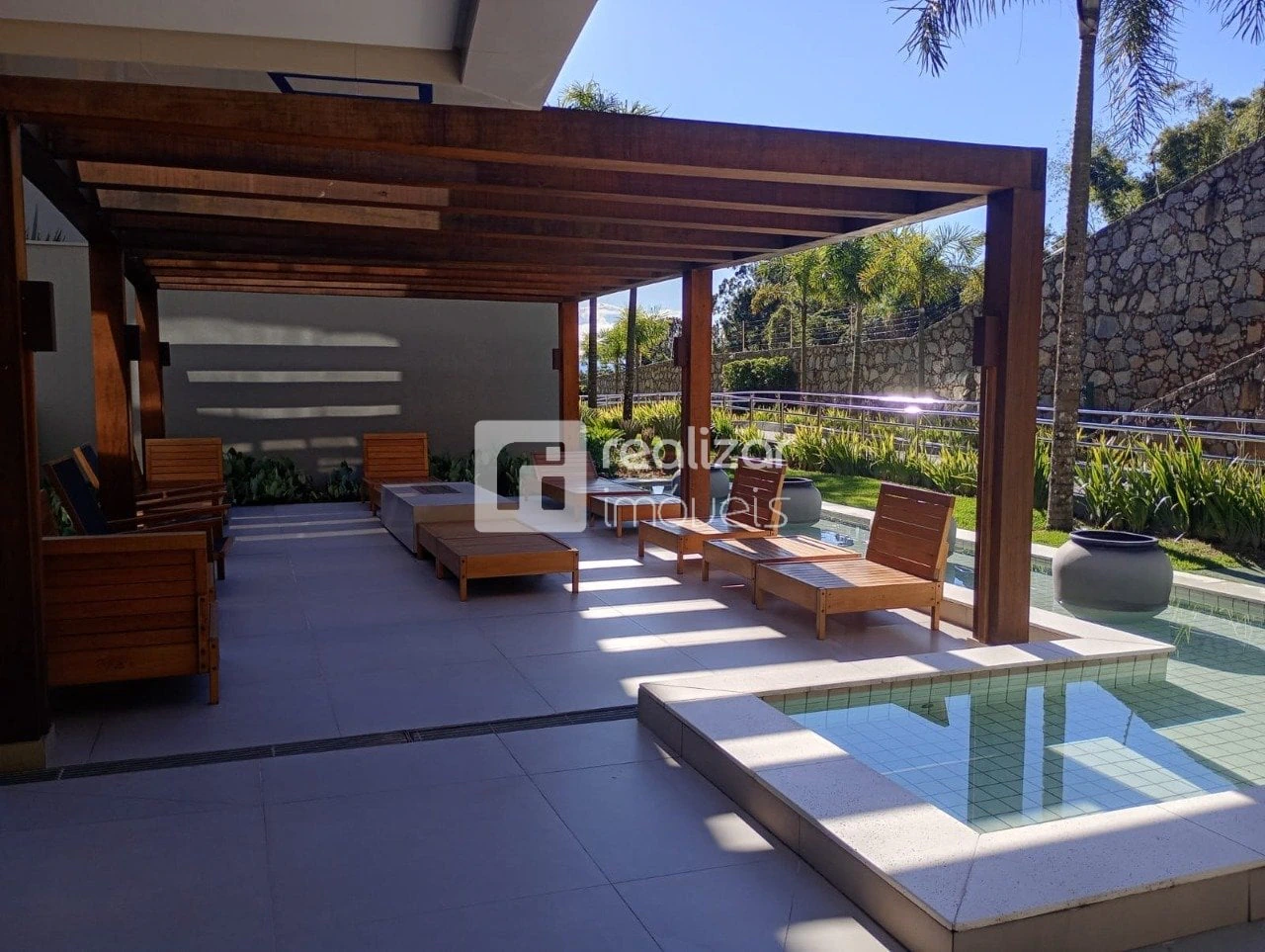 Private BBQ in a 3-bedroom apartment, 198 m² — photo 25