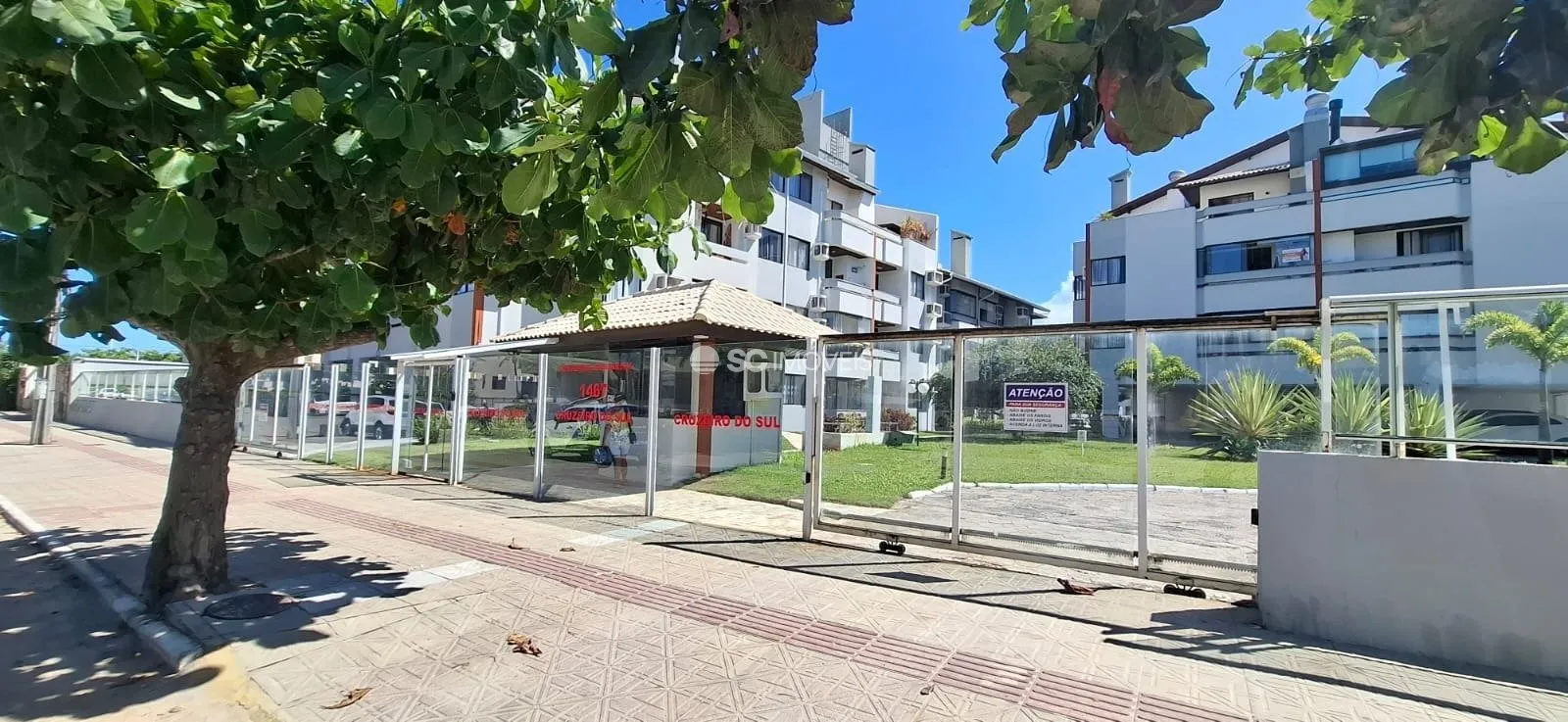 Unfurnished 2-bedroom apartment with private garden, 67 m² — photo 4