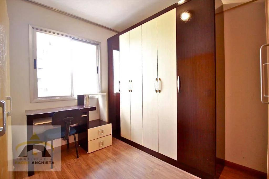 2-bedroom apartment with an American-style kitchen — photo 15
