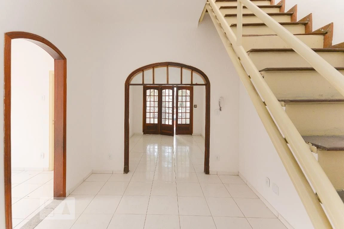 House for rent with 5 bedrooms and 2 bathrooms — photo 47
