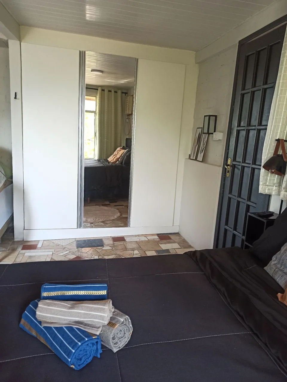 Furnished house with 1 bedroom and a gas mini-kitchen — photo 12