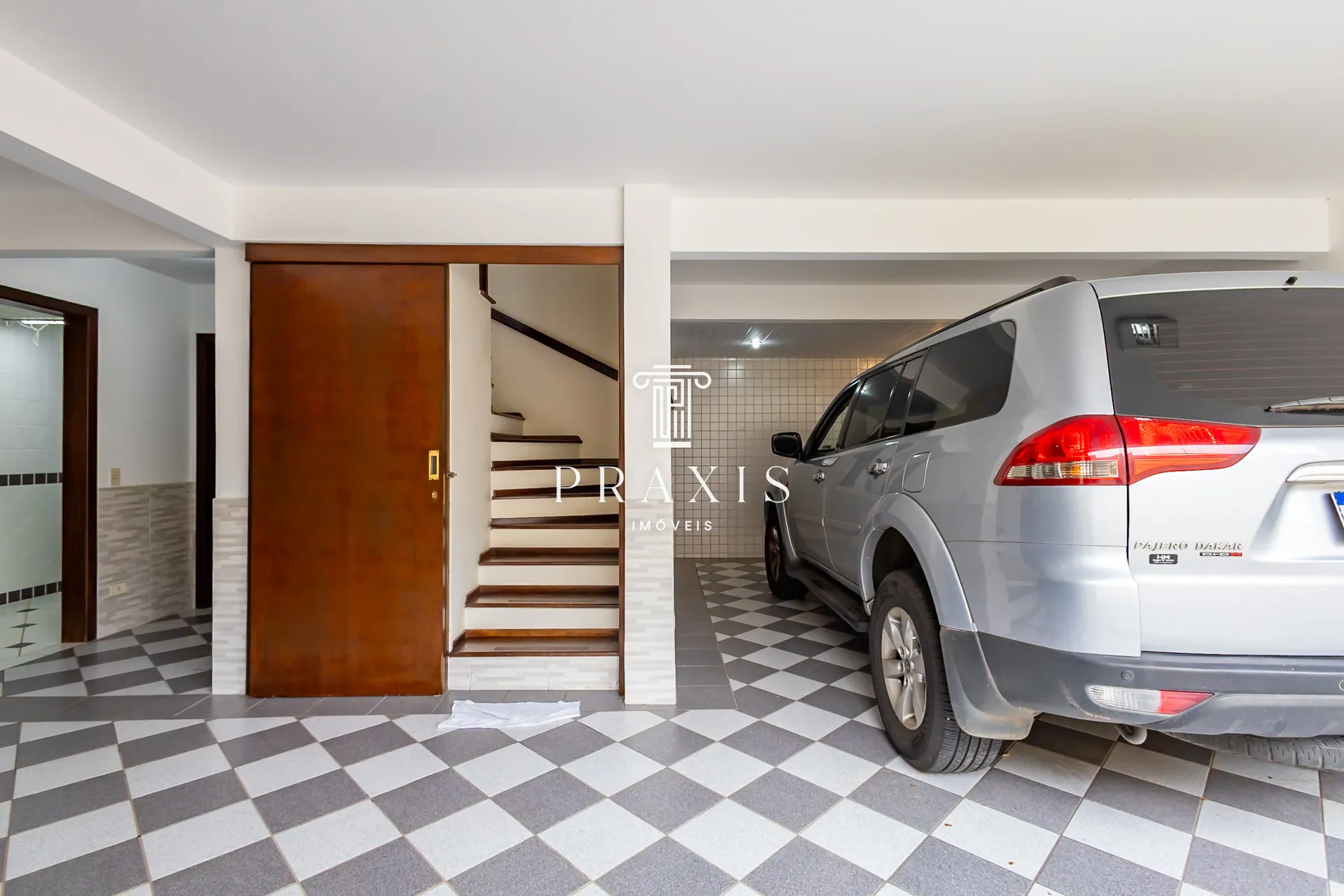 207 m² house with 5 bedrooms, 2 suites and 2 parking — photo 25