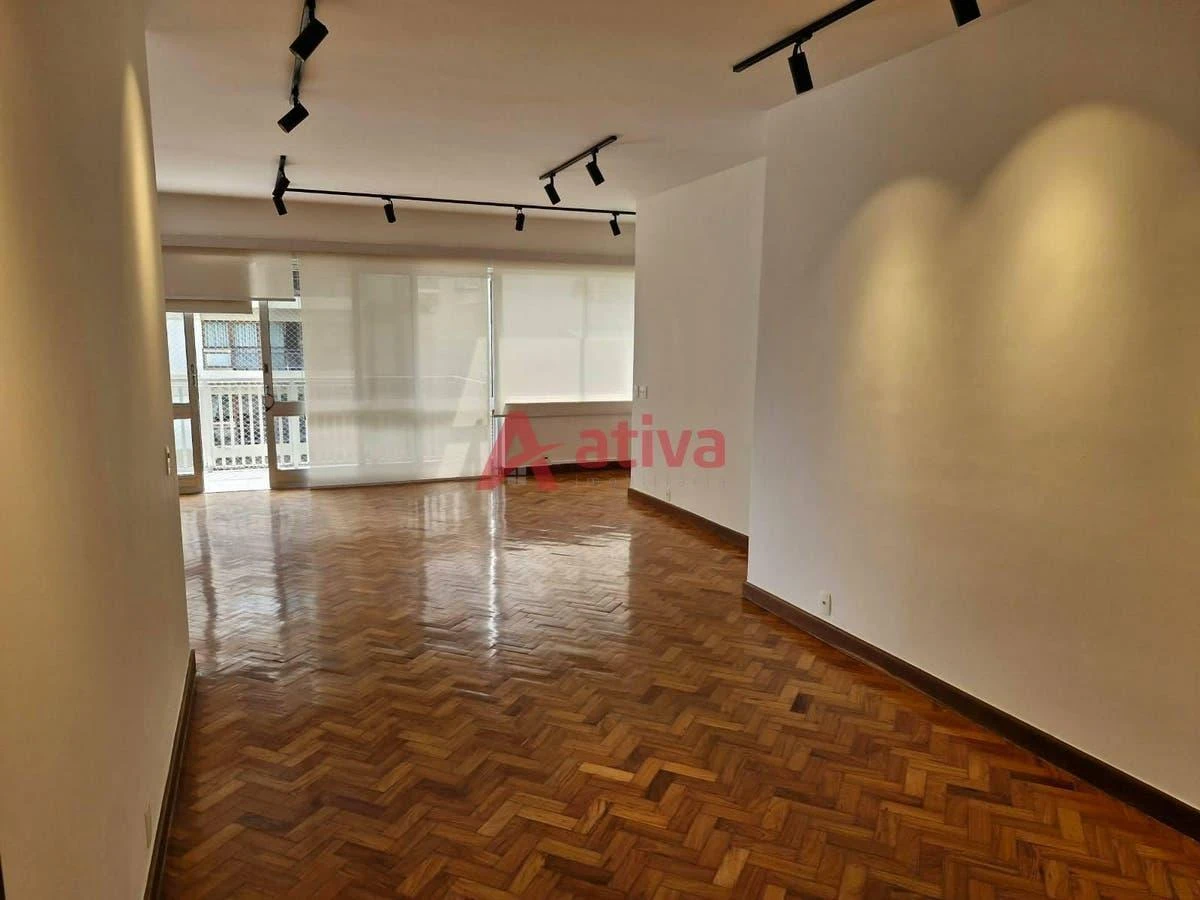 Apartment, 160 m², with a water view — photo 11