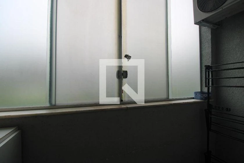 Apartamento mobiliado com 2 quartos e varanda — photo 24