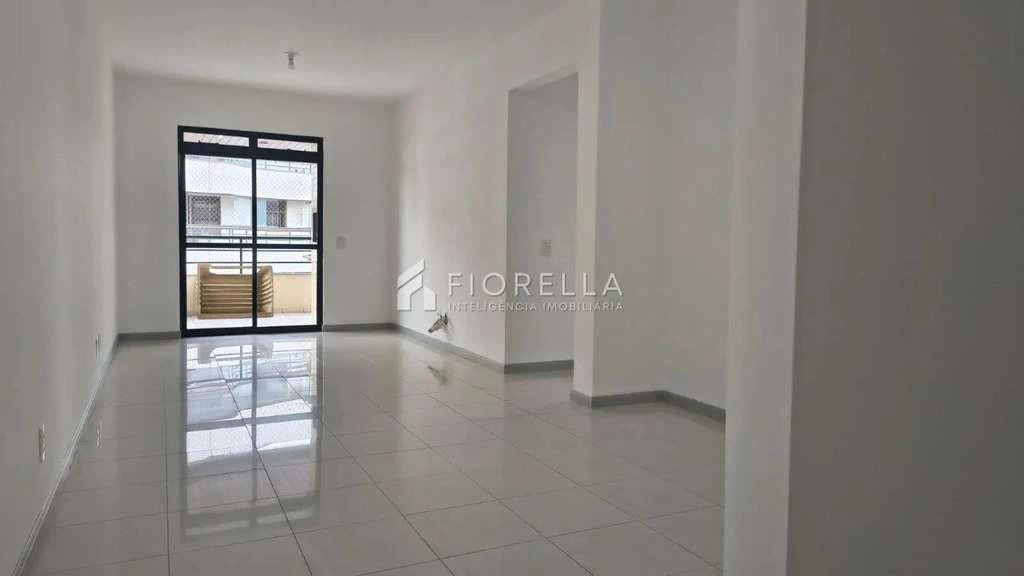 104 m² apartment with 3 bedrooms and 1 en-suite