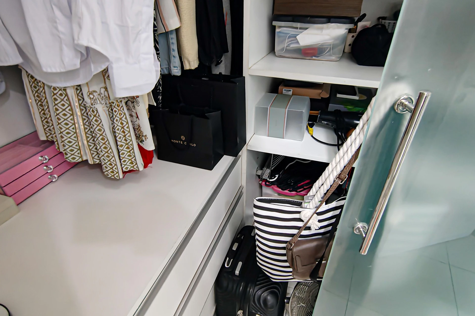 170 m² house with a dishwasher and a bathtub — photo 66