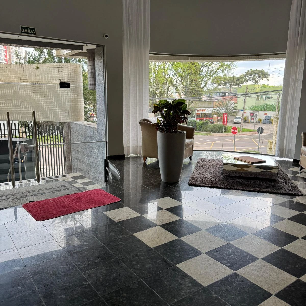 3-bedroom apartment with an en-suite and gas kitchen — photo 41