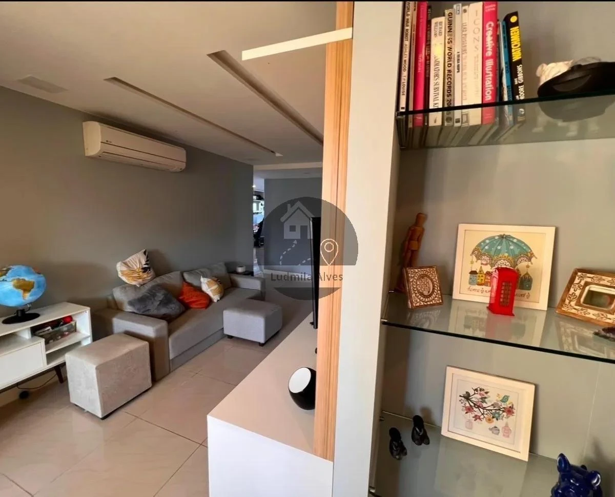 3-suite furnished apartment with balcony and 268 m² — photo 11