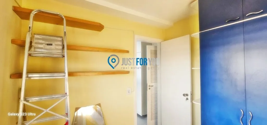 3-bedroom apartment with 4 baths and balcony — photo 14