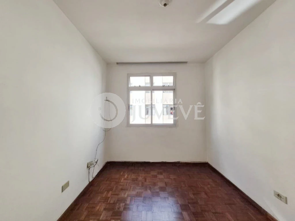 Квартира з 3 спальнями, 1 власною ванною та 117 м² — photo 2