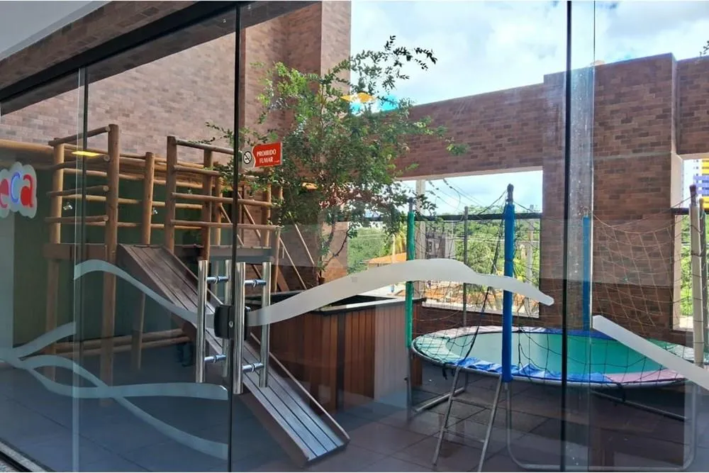 2-bedroom apartment in a building with a coworking space — photo 68