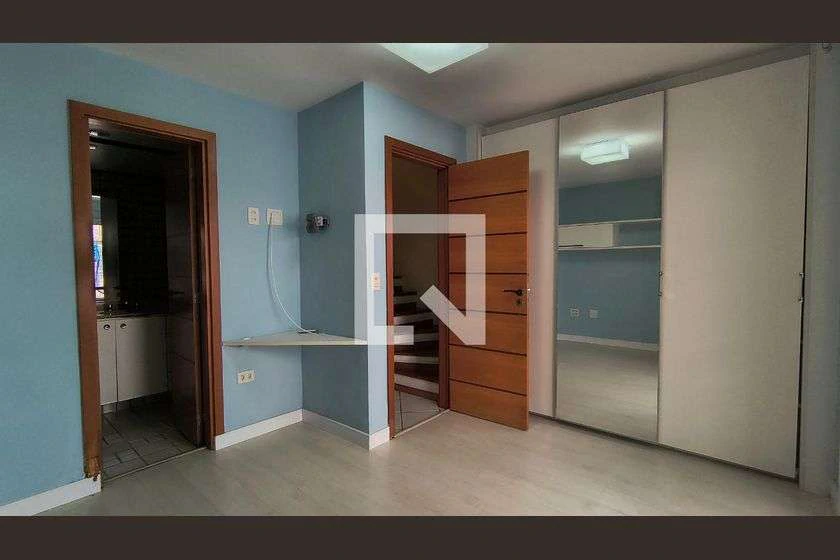 Sobrado em condomínio com 3 suítes e varanda de vidro — photo 17