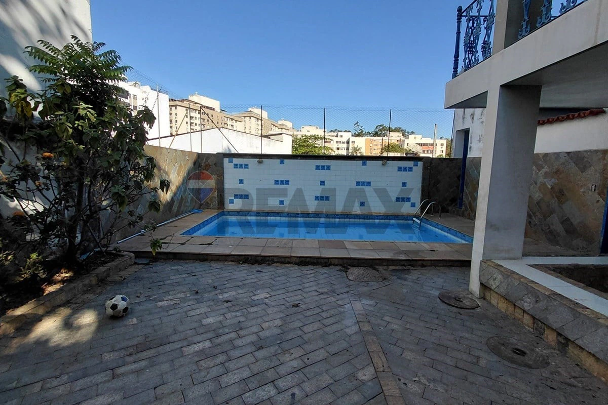 Furnished 289 m² house with 4 bedrooms and sauna — photo 19
