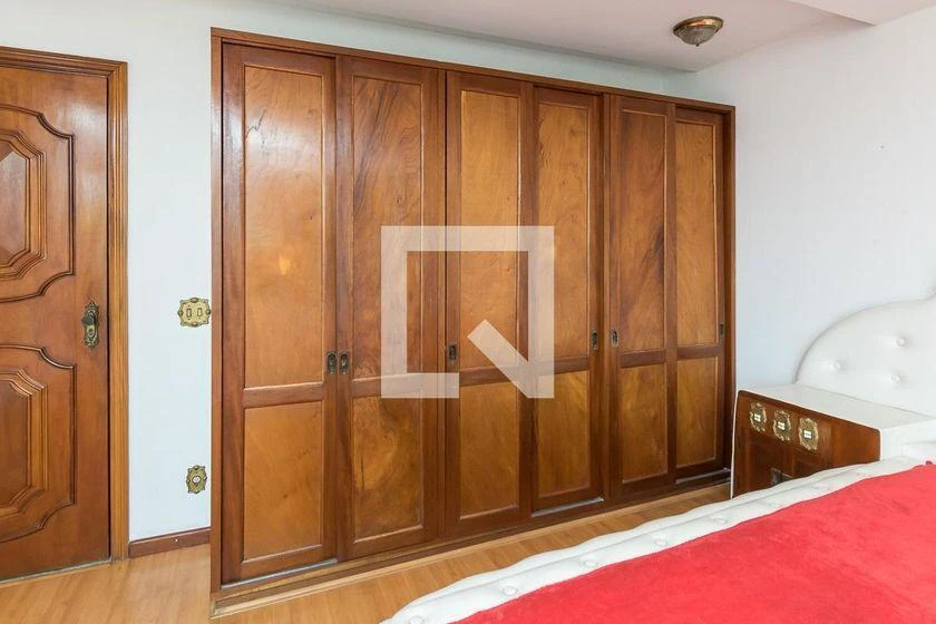 Casa com 4 quartos e 3 vagas, 500 m² — photo 44