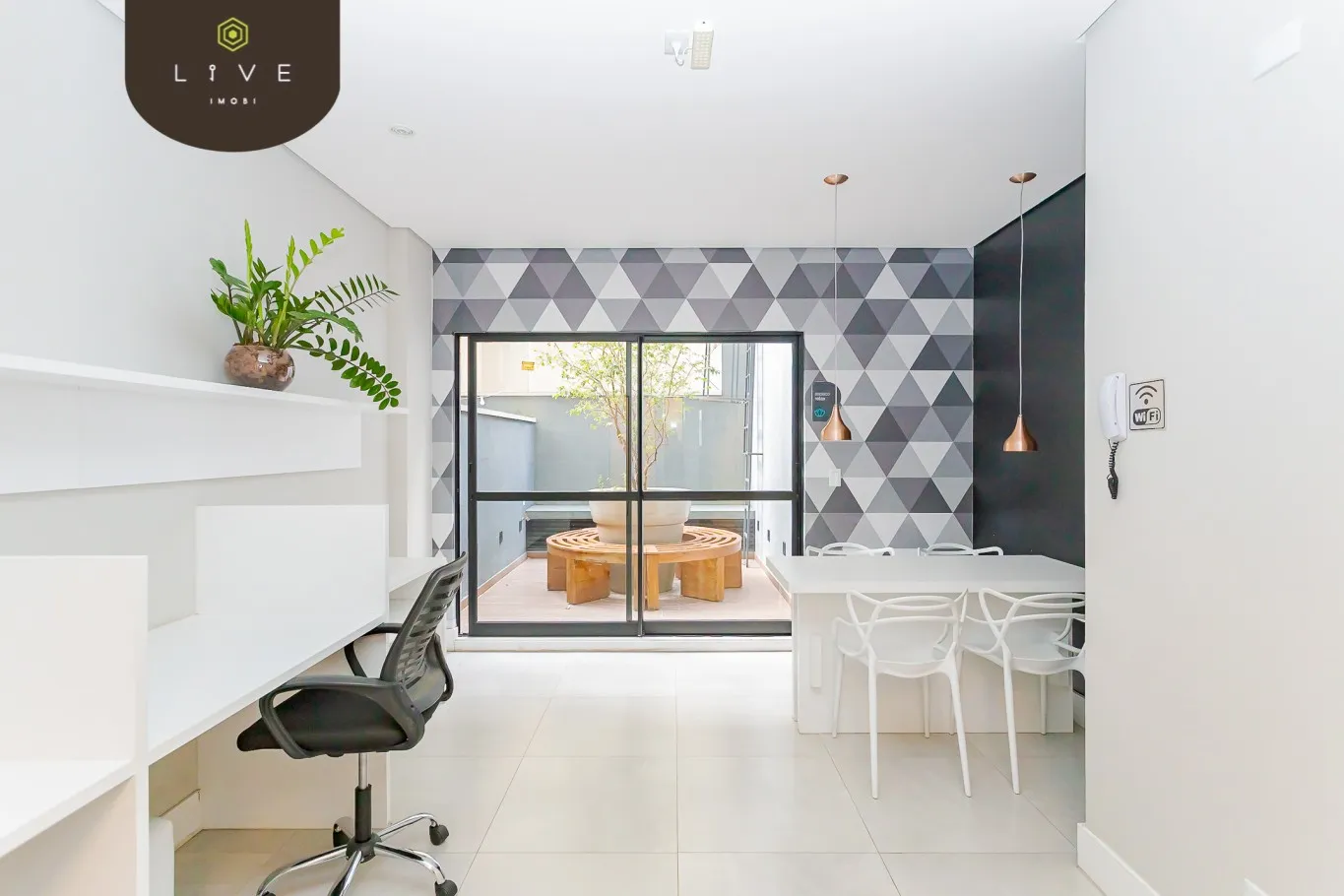 Furnished 1-bedroom apartment, 35 m², no parking space — photo 24